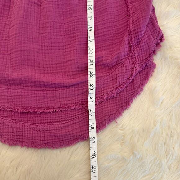 Free People Beach Day Magenta Frayed Hem Henley Pullover Top Oversized Small - Picture 8 of 11